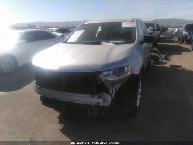 Chevrolet Traverse Ls 2018 1GNERFKW9JJ216903 Image 2
