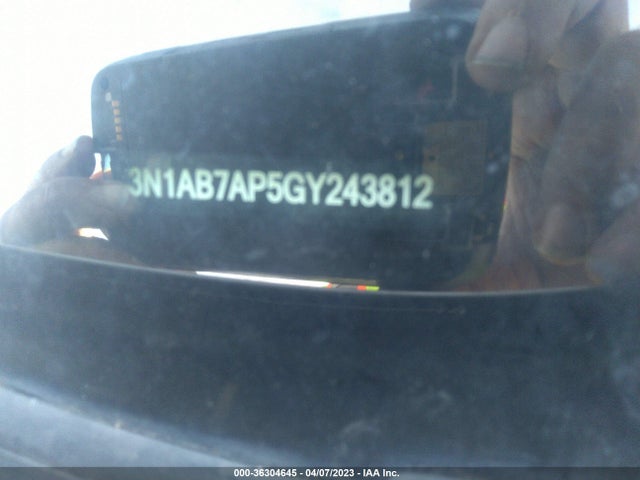 Nissan SENTRA SR 2016 3N1AB7AP5GY243812 Image 10