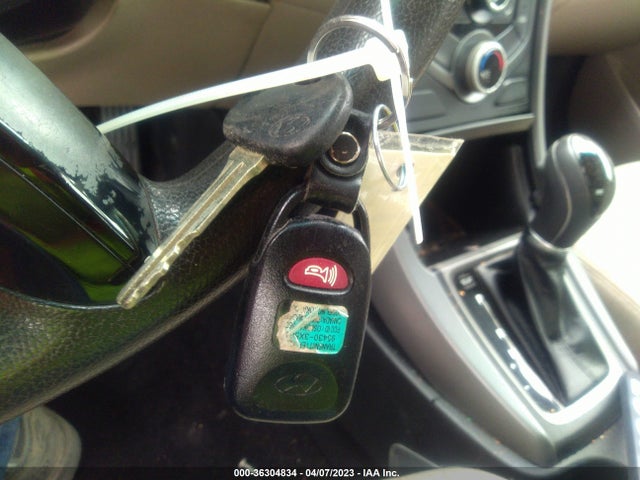 Hyundai ELANTRA SE 2014 5NPDH4AE5EH477612 Image 3
