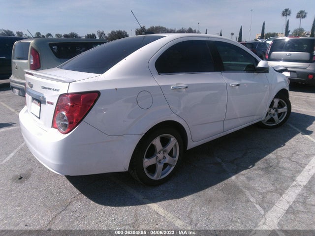 Chevrolet SONIC LTZ 2016 1G1JE5SB5G4143636 Image 5