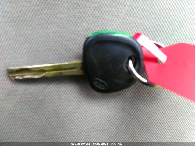 2013 KIA RIO LX VIN: KNADM4A37D6240037