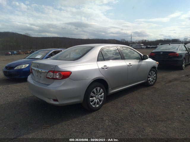2013 TOYOTA COROLLA LE VIN: 2T1BU4EE7DC928621