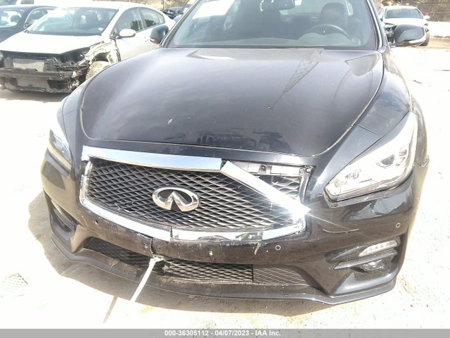 2018 INFINITI Q70 3.7 LUXE VIN: JN1BY1AR8JM220701