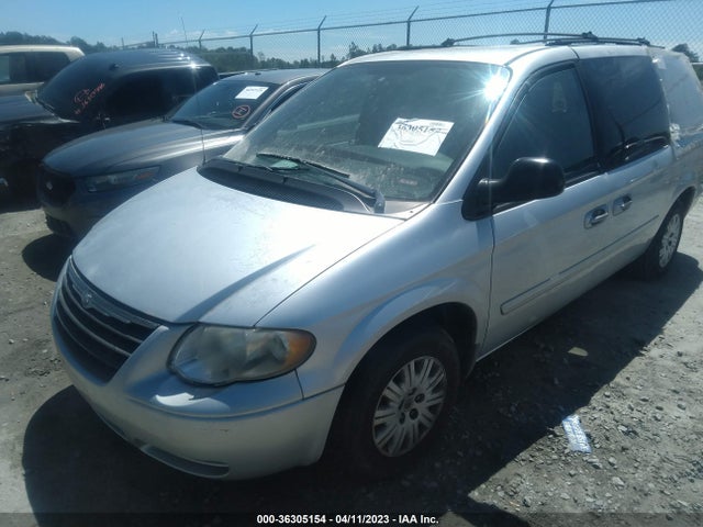2005 CHRYSLER TOWN & COUNTRY LX VIN: 2C4GP44R85R176396