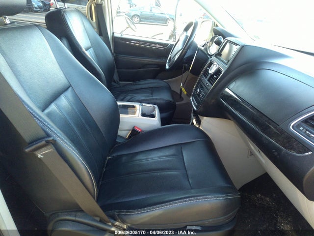 2C4RC1BG4ER192552 Chrysler Town & Country Touring