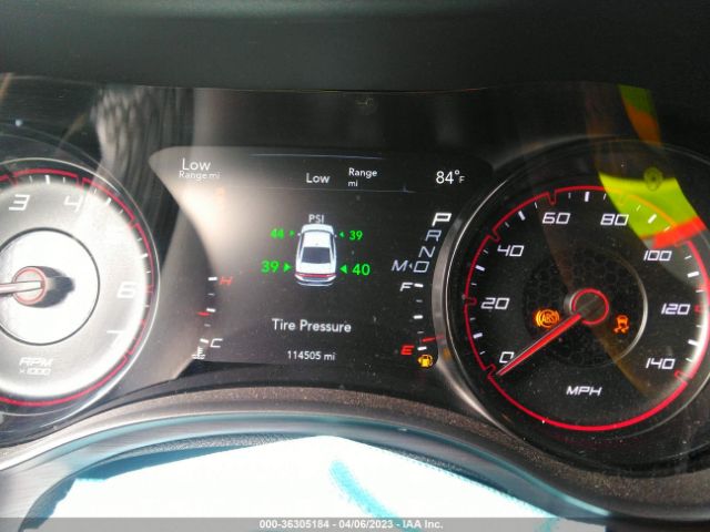 2C3CDXBGXJH144001 Dodge Charger Sxt