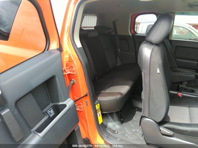 2014 Toyota FJ Cruiser, VIN: JTEBU4BF5EK184736