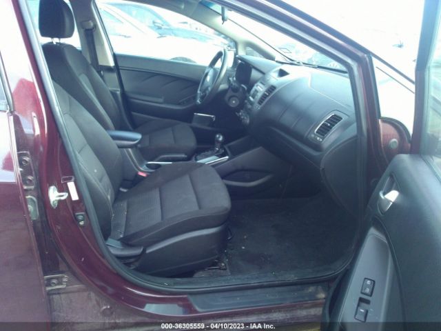 3KPFK4A78HE012696 KIA FORTE LX