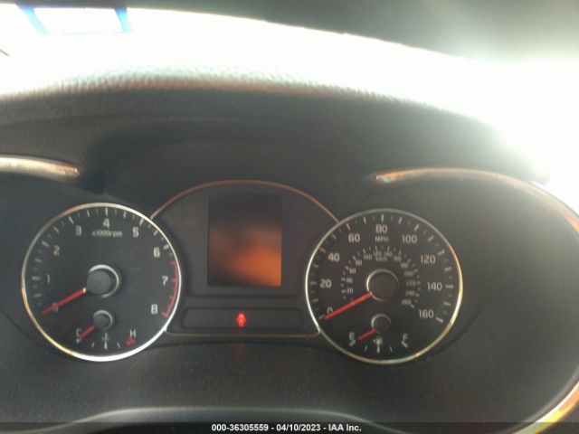 3KPFK4A78HE012696 KIA FORTE LX