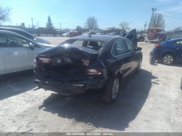 1VWAT7A37FC103238 Volkswagen Passat 1.8t Limited Edition