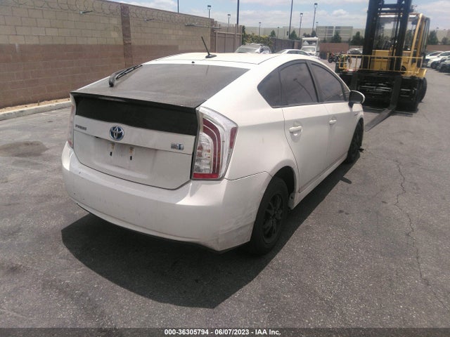 Toyota Prius Four 2015 JTDKN3DUXF1895685 Image 5
