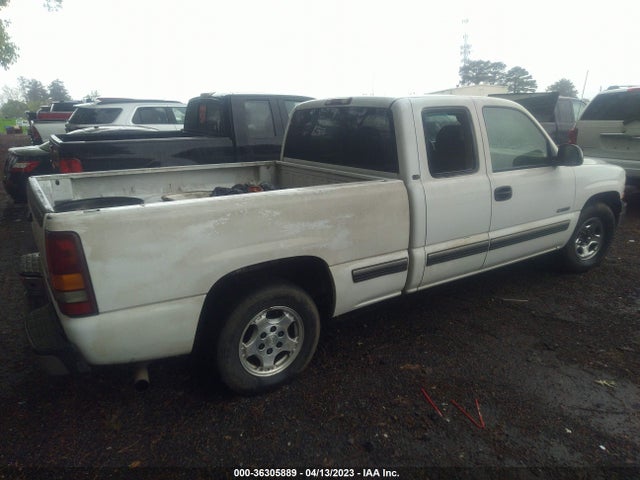 2001 CHEVROLET SILVERADO 1500 LS VIN: 1GCEC19V81Z157371