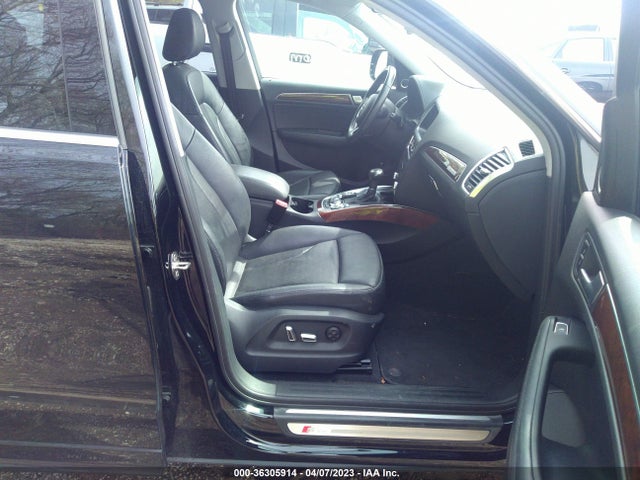 WA1DGAFPXFA056810 Audi Q5 Premium Plus