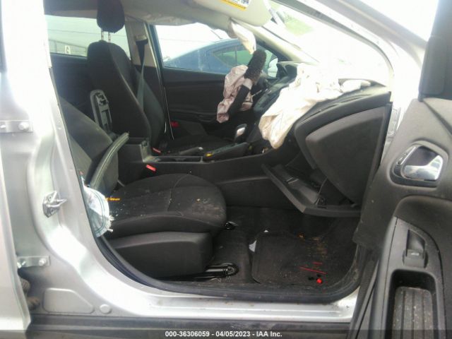 1FADP3K24JL270948 Ford FOCUS SE