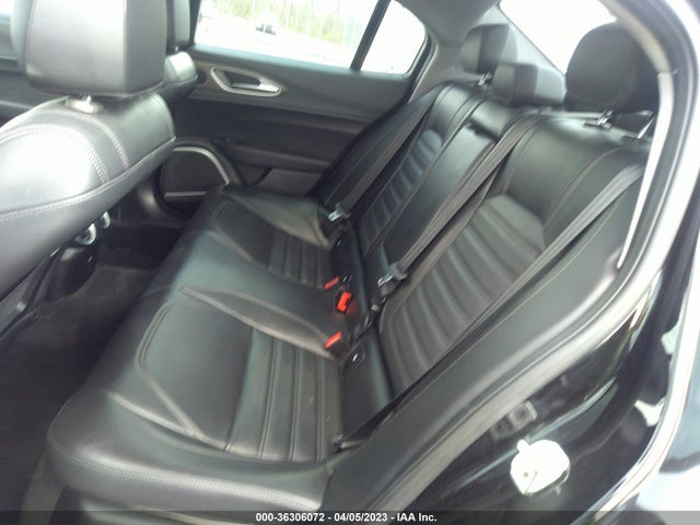 2017 Alfa Romeo Giulia, VIN: ZARFAECN4H7552153