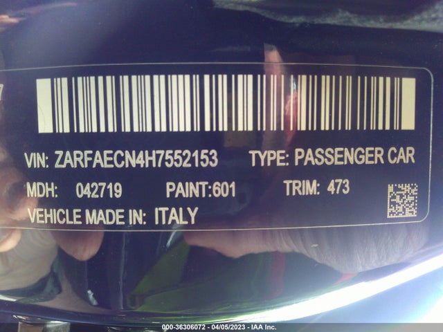 2017 Alfa Romeo Giulia, VIN: ZARFAECN4H7552153