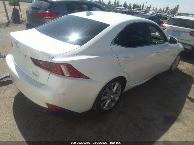 Lexus IS 250 2015 JTHBF1D23F5070644 Image 4