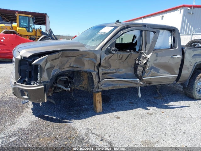 3GTU2UEC0FG450127 GMC Sierra 1500 Sle