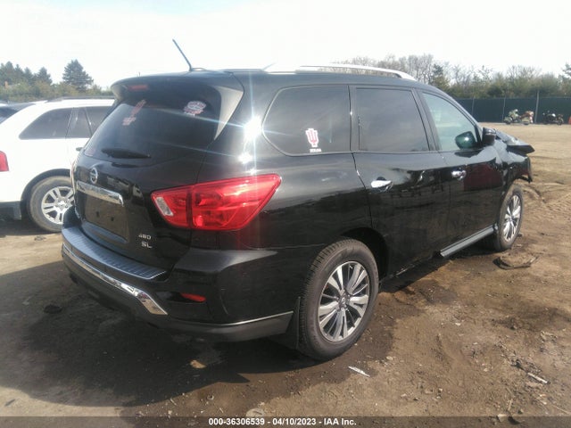 2018 NISSAN PATHFINDER SL VIN: 5N1DR2MM5JC666931