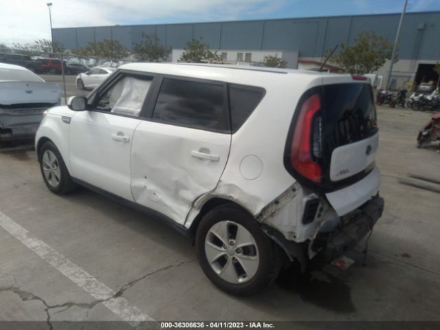 KNDJN2A2XF7221042 KIA Soul Base