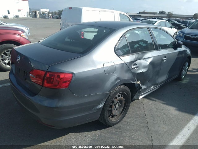3VW2K7AJ1EM239495 Volkswagen Jetta Sedan S