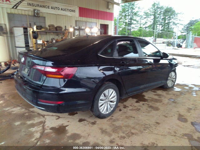 3VWC57BU9KM023605 Volkswagen Jetta S/se/r-line