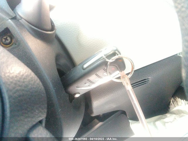 Toyota COROLLA LE 2021 5YFEPMAE6MP216420 Image 3