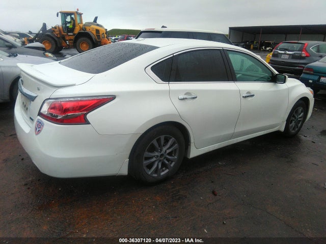 2015 NISSAN ALTIMA 2.5 S VIN: 1N4AL3AP2FC466583