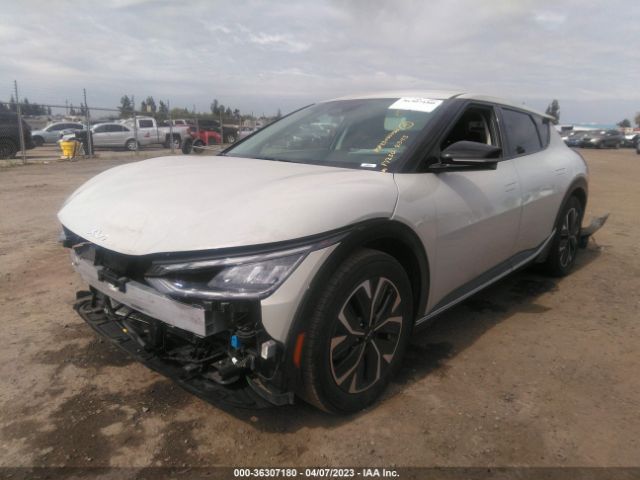KNDC34LA2N5068567 KIA Ev6 Wind