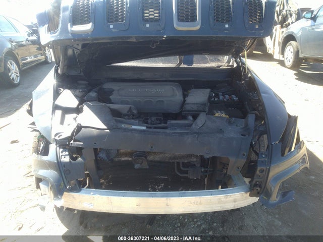 1C4PJLCB5GW247421 Jeep Cherokee 75th Anniversary