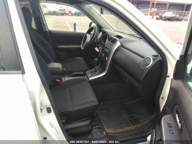 2006 SUZUKI GRAND VITARA PREMIUM VIN: JS3TE943864102785
