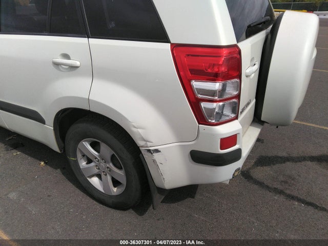 2006 SUZUKI GRAND VITARA PREMIUM VIN: JS3TE943864102785