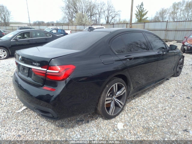 BMW 7 Series 740i 2016 WBA7E2C52GG738495 Image 4