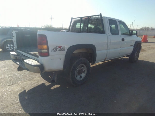 2002 CHEVROLET SILVERADO 2500HD VIN: 1GCHK29U82E278455