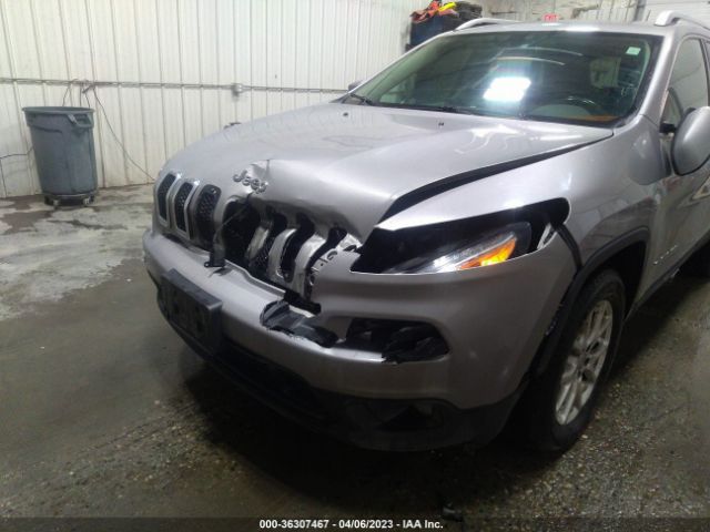 1C4PJMCB7FW552777 Jeep Cherokee Latitude