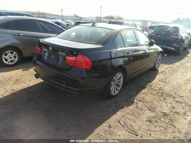 2011 BMW 3 SERIES 328I XDRIVE VIN: WBAPK5G52BNN25653