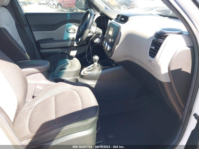 KIA SOUL + 2015 KNDJP3A53F7796383 Image 5