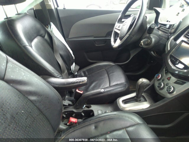 Chevrolet SONIC LTZ 2015 1G1JE5SB9F4133769 Image 6