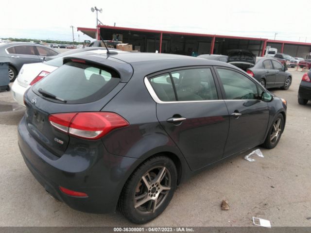 KNAFX5A88F5335829 KIA Forte 5-door Ex