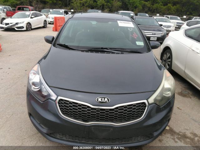 KNAFX5A88F5335829 KIA Forte 5-door Ex