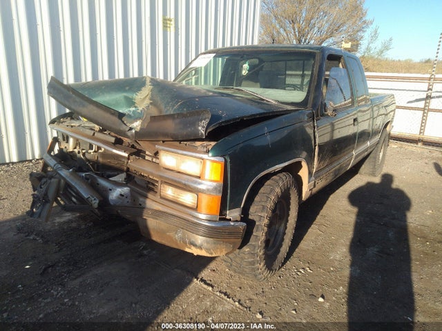 1997 CHEVROLET C/K 1500 VIN: 2GCEC19R9V1196018