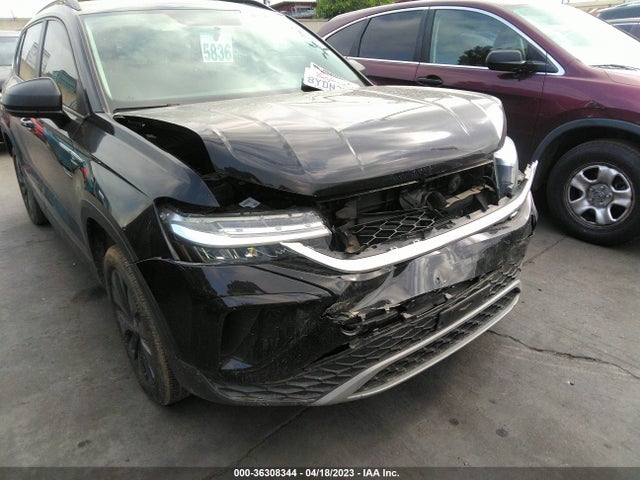 3VVCX7B28NM000611 Volkswagen TAOS S