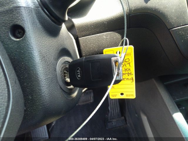 KNAFK5A82G5658287 KIA Forte 5-door Lx