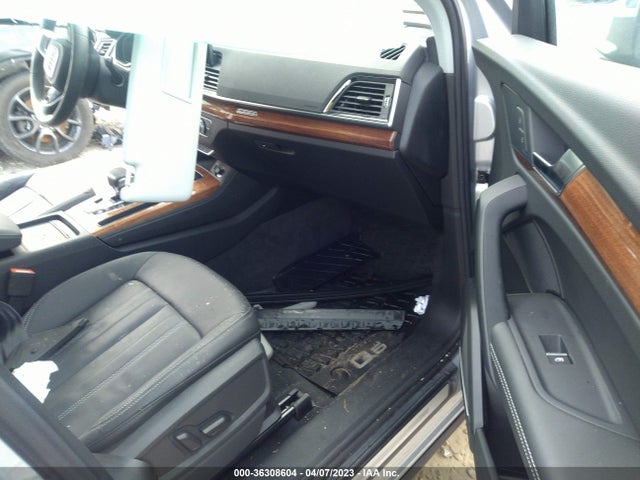 WA1BAAFY6M2086363 Audi Q5 Premium Plus