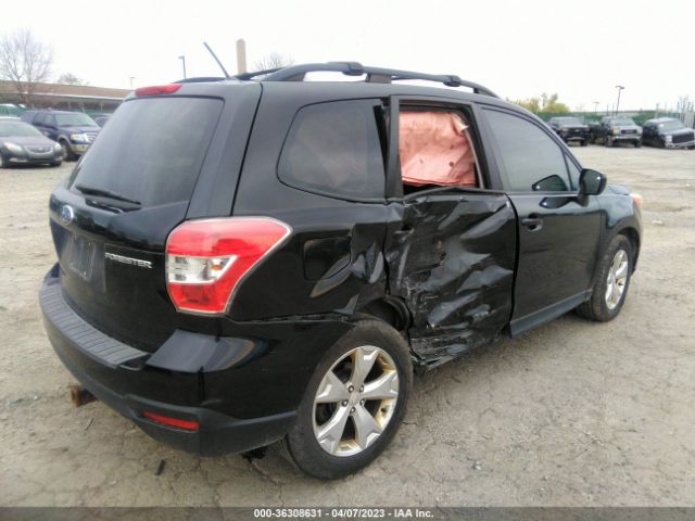 JF2SJADC7FH427882 Subaru Forester 2.5i Premium