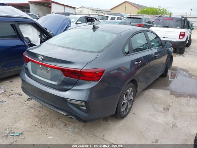 3KPF24ADXME326687 KIA Forte Lxs