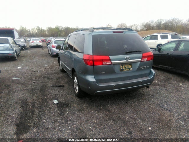2005 TOYOTA SIENNA XLE VIN: 5TDBA22C75S049967