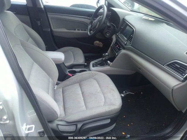 2017 HYUNDAI ELANTRA SE VIN: KMHD84LFXHU207142