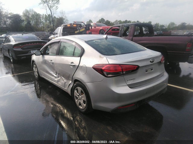 2017 KIA FORTE LX VIN: 3KPFK4A74HE051981
