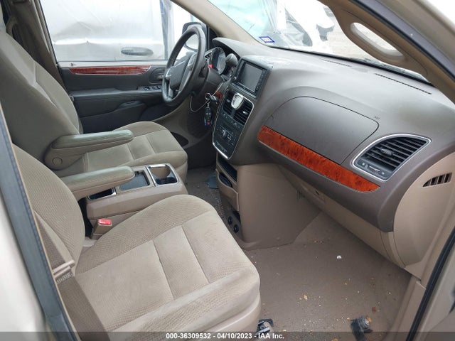 2014 CHRYSLER TOWN & COUNTRY TOURING VIN: 2C4RC1BG7ER461286